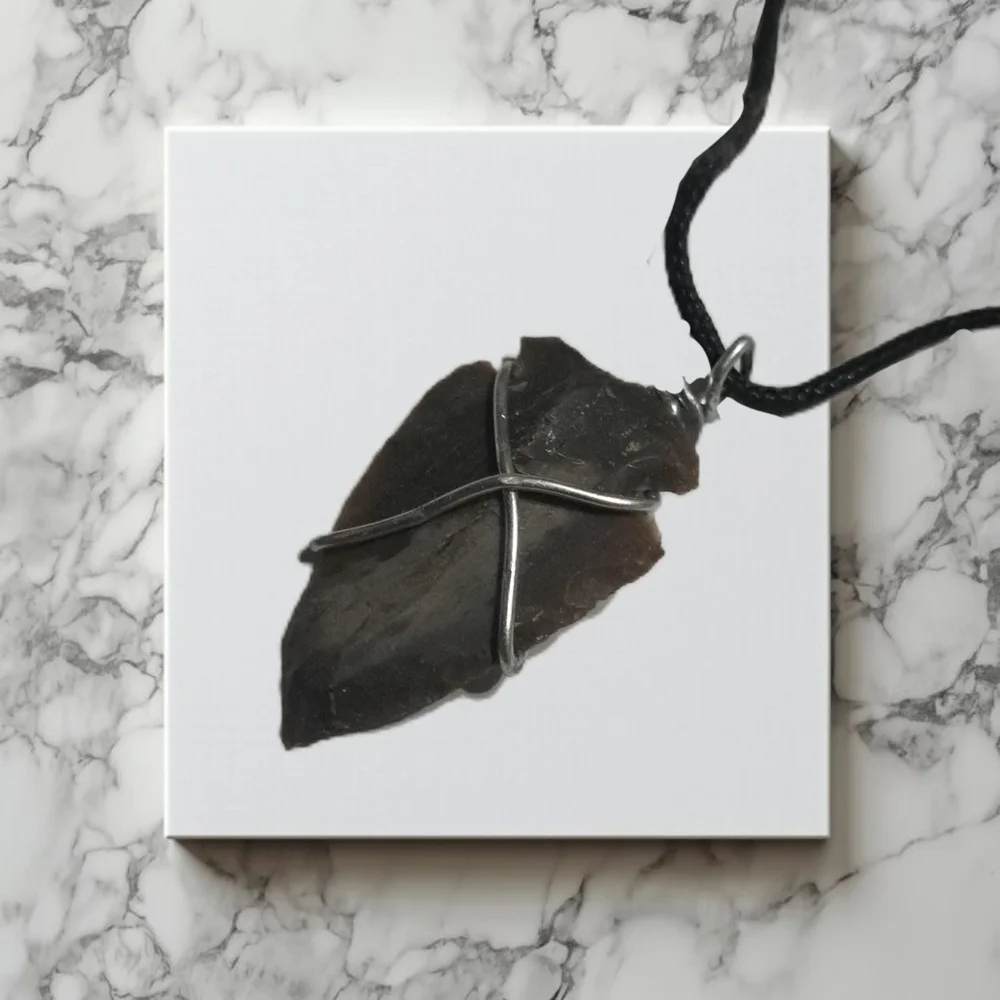 Minimalist Arrowhead Pendant & Cord Neck